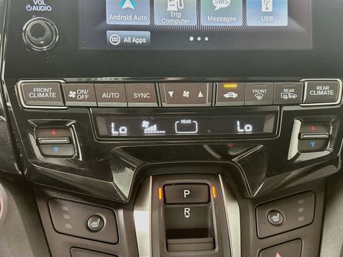 Used 2019 Honda Odyssey EX image 15