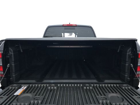 Used 2026 Nissan Frontier SV w/ SV Convenience Package RWD image 25