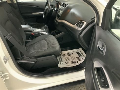 Used 2014 Dodge Journey SXT w/ Flexible Seating Group AWD/4WD image 20