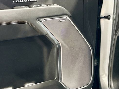 Used 2025 Chevrolet Silverado 1500 High Country w/ High Country Premium Package image 19