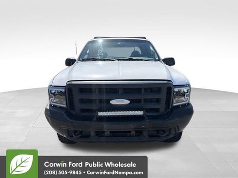 Used 2006 Ford F250 XLT AWD/4WD image 2