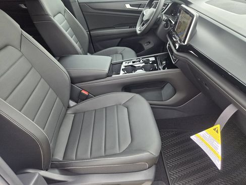New 2026 Volkswagen Atlas Cross Sport SEL R-Line AWD/4WD image 13
