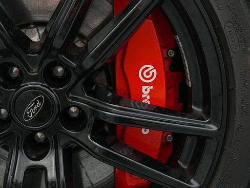 Certified 2022 Ford Mustang Shelby GT500 w/ Technology Package image 11