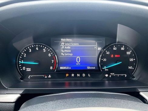 Used 2022 Ford Explorer XLT AWD/4WD image 25