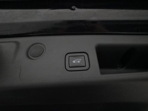 Used 2023 Chevrolet Equinox RS image 15