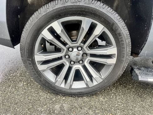 Used 2018 GMC Yukon Denali w/ Denali Ultimate Package AWD/4WD image 36