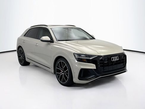 Used 2023 Audi Q8 Prestige w/ Prestige Package AWD/4WD image 3