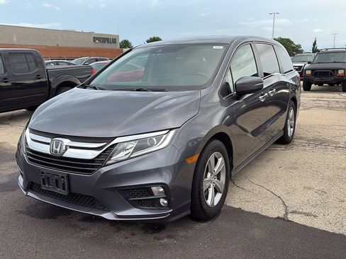 Used 2018 Honda Odyssey EX-L image 3