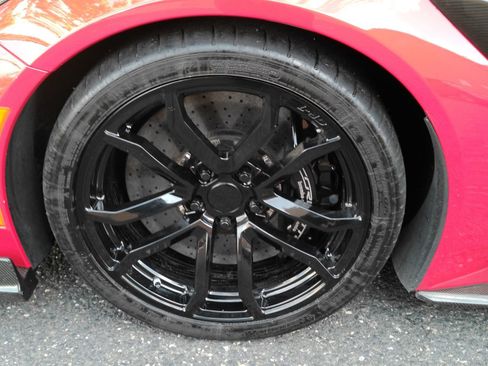 Certified 2019 Chevrolet Corvette ZR1 RWD image 32
