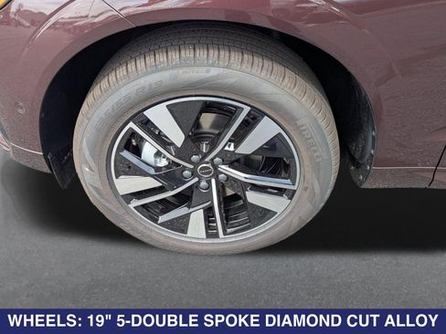 New 2026 Volvo XC60 B5 Plus w/ Protection Package Premier AWD/4WD image 26