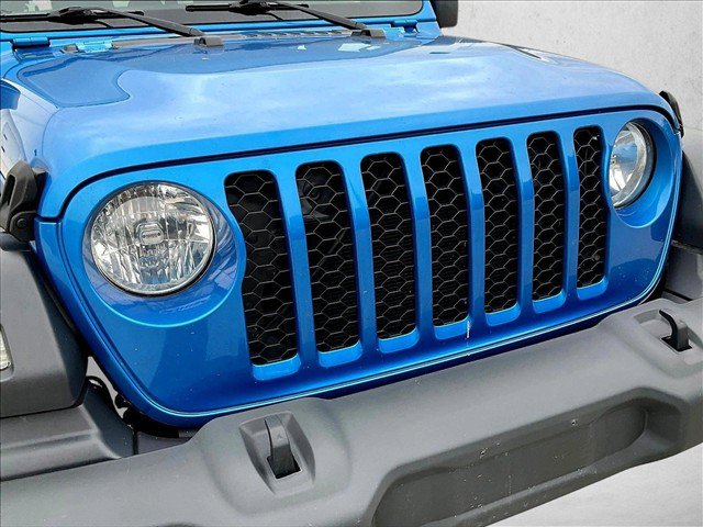 Used 2020 Jeep Gladiator Sport w/ Trailer Tow Package AWD/4WD image 26