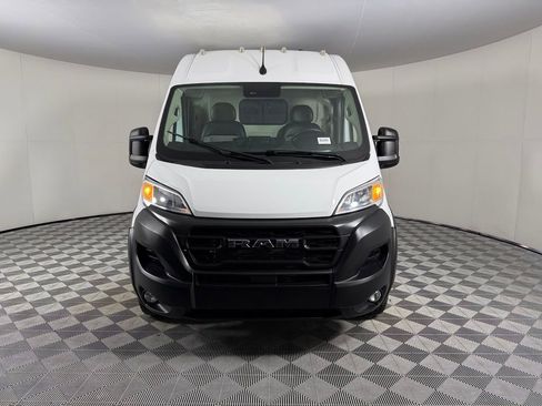 Used 2025 RAM ProMaster 3500 w/ Convenience Group FWD image 11