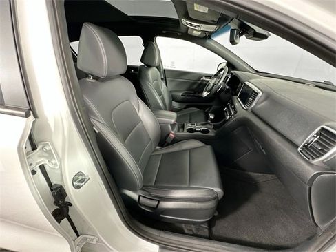 Used 2022 Kia Sportage Nightfall Edition w/ Nighfall AWD Premium Package image 28