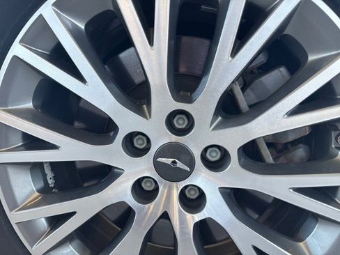 Used 2024 Genesis GV80 2.5T image 5