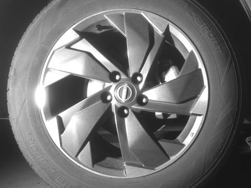 Used 2025 Nissan Rogue SV image 13