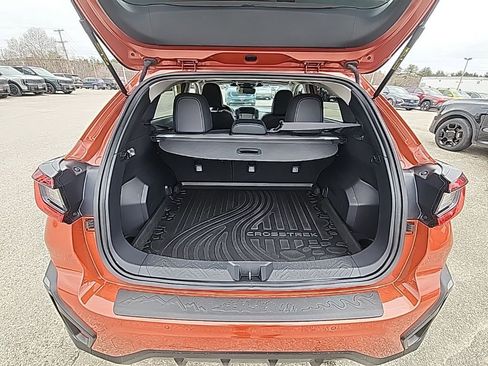 Used 2024 Subaru Crosstrek 2.5i Limited AWD/4WD image 21