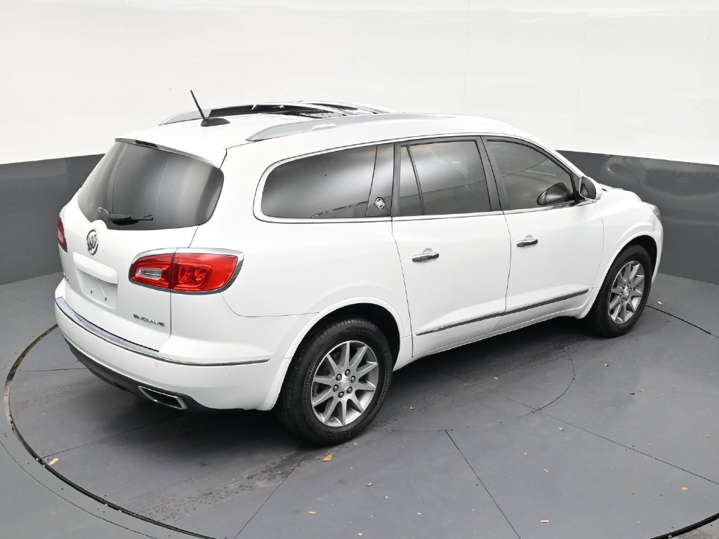 Used 2017 Buick Enclave Leather FWD image 16
