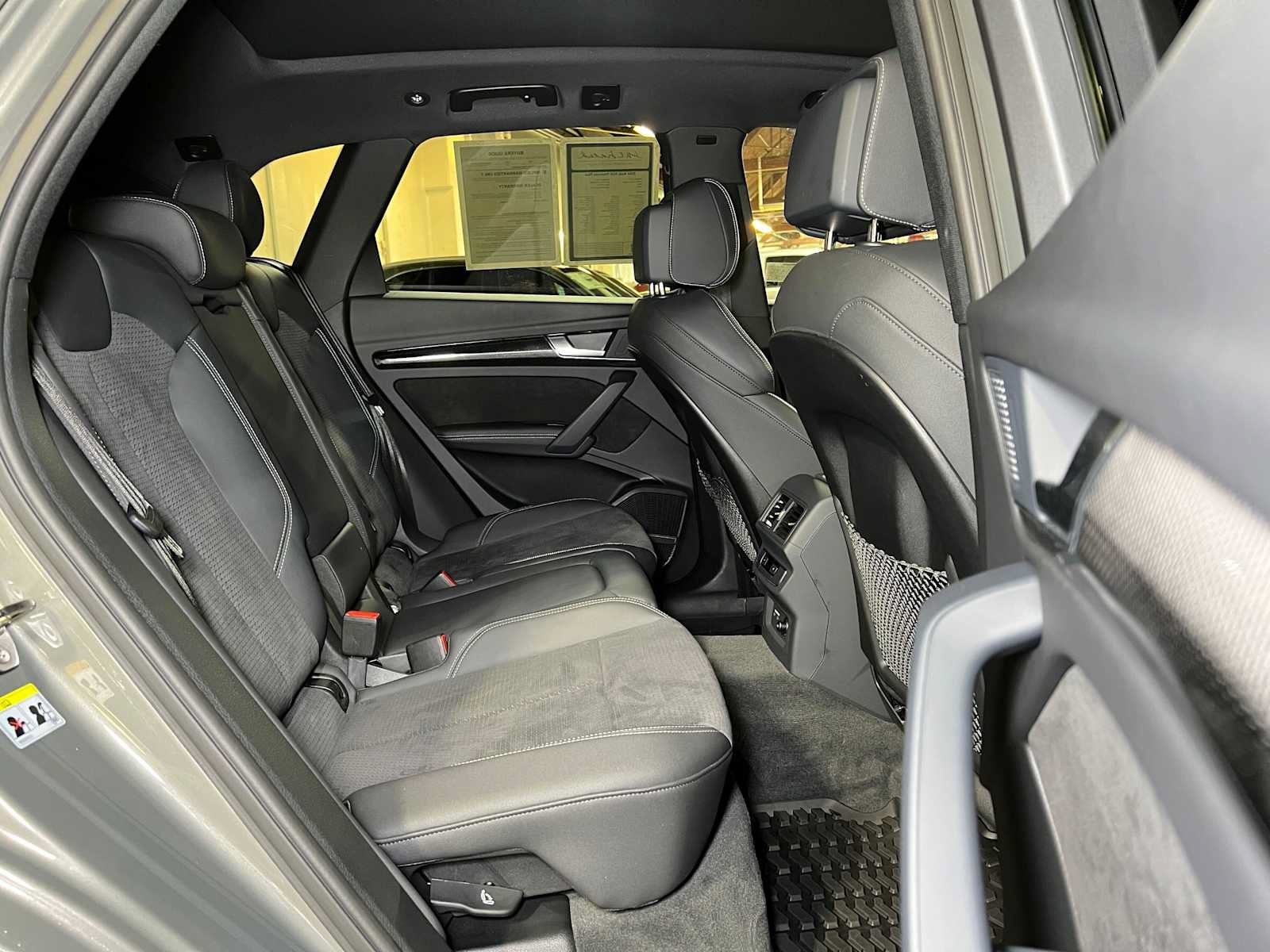 Used 2024 Audi SQ5 Premium Plus w/ Premium Plus Package AWD/4WD image 13