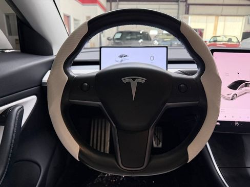 Used 2018 Tesla Model 3 Long Range AWD/4WD image 22
