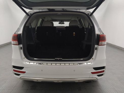 Used 2017 Kia Sorento SX FWD image 29
