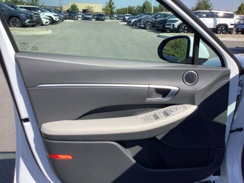 New 2026 Hyundai Sonata SEL image 13