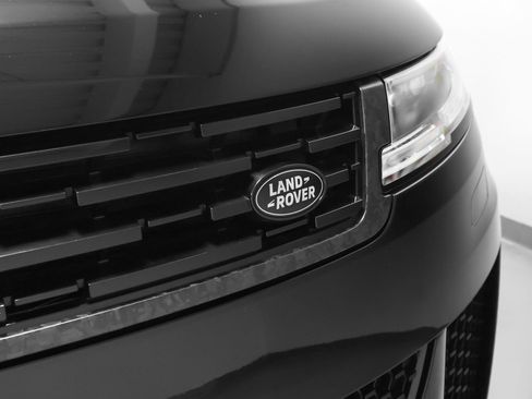 Used 2025 Land Rover Range Rover Sport SV Edition Two AWD/4WD image 18