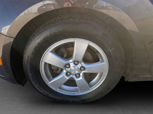 Used 2014 Chevrolet Cruze LT image 35