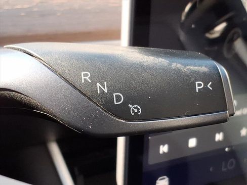 Used 2018 Tesla Model 3 Performance image 15