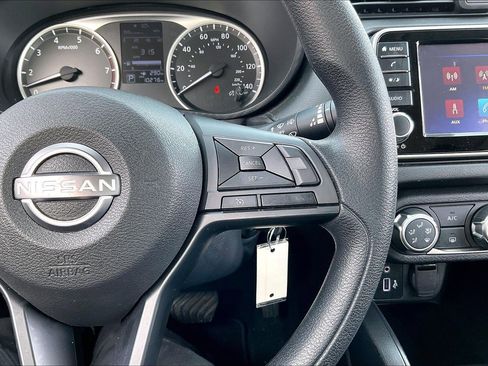 Used 2023 Nissan Versa S w/ S Plus Package image 17