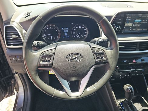 Used 2021 Hyundai Tucson Limited FWD image 8