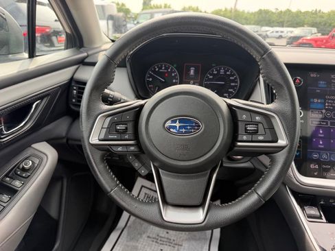 Used 2020 Subaru Outback Premium AWD/4WD image 13