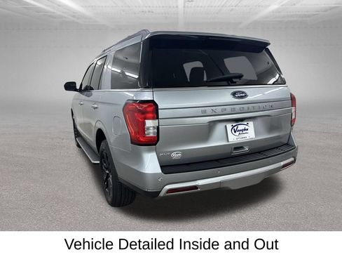 Used 2022 Ford Expedition XLT AWD/4WD image 11