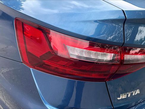 Used 2021 Volkswagen Jetta S w/ Driver Assistance Package image 29