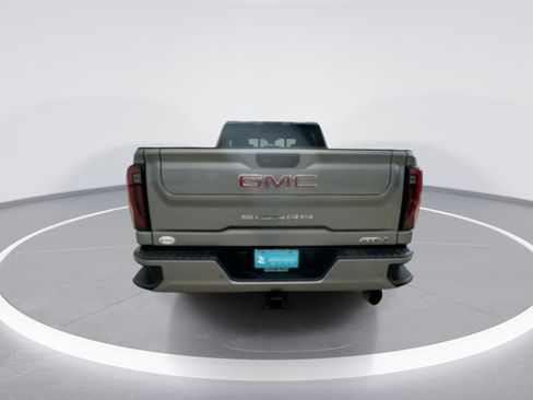 Used 2024 GMC Sierra 3500 AT4 w/ AT4 Premium Plus Package image 7