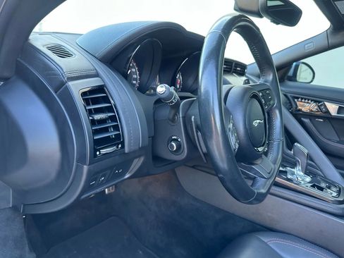 Used 2016 Jaguar F-TYPE S image 25