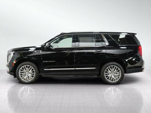 Used 2026 GMC Yukon Denali w/ Sun & Power Step Package AWD/4WD image 2