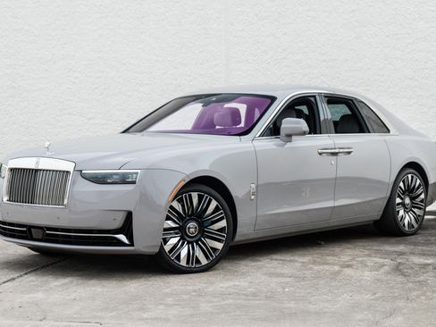 Used 2025 Rolls-Royce Ghost AWD/4WD image 1