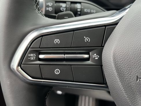 New 2026 Chevrolet Equinox LT image 4