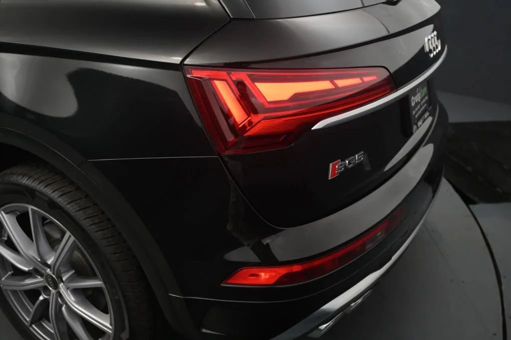 Used 2022 Audi SQ5 Premium Plus w/ Premium Plus Package AWD/4WD image 15