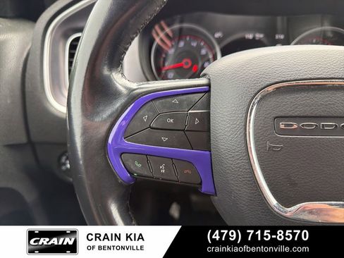 Used 2019 Dodge Charger SXT RWD image 19