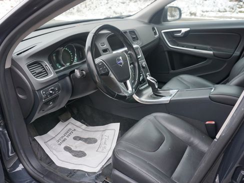 Used 2015 Volvo S60 T5 Premier image 17