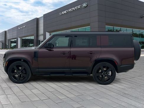 New 2026 Land Rover Defender 130 X-Dynamic SE AWD/4WD image 2
