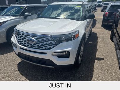 Used 2023 Ford Explorer Platinum w/ Technology Package