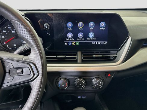 Used 2024 Chevrolet Trax LS FWD image 18