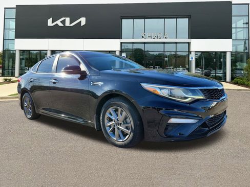 Used 2019 Kia Optima LX image 1