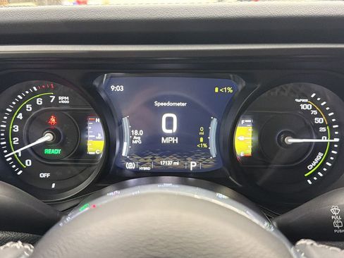 Used 2025 Jeep Wrangler Unlimited Sahara w/ Safety Group AWD/4WD image 29