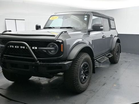 Used 2023 Ford Bronco Wildtrak AWD/4WD image 6