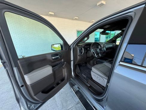 Used 2022 Chevrolet Silverado 1500 LTZ RWD image 11