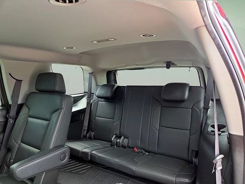 Used 2020 Chevrolet Tahoe Premier AWD/4WD image 13