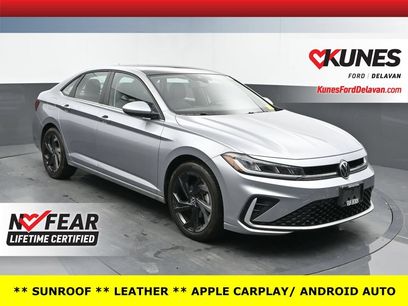 Used 2025 Volkswagen Jetta SE